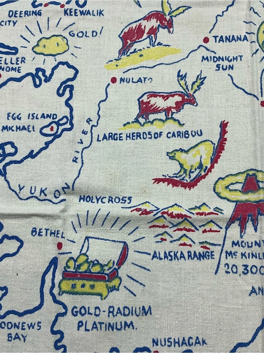 Vintage Alaska 1950s cotton/linen souvenir tablecloth 29 x 34 USA